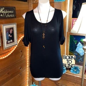 Black & gold cold shoulder shirt top 3/4 sleeves beautiful